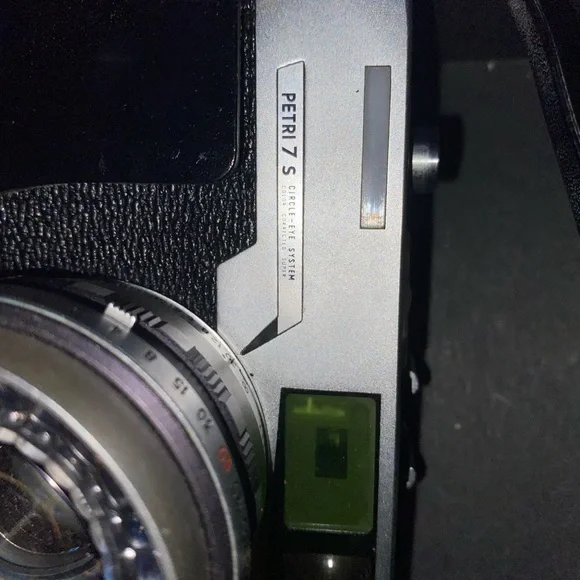 Petri 7 s vintage camera and accessories - Picture 8 of 9